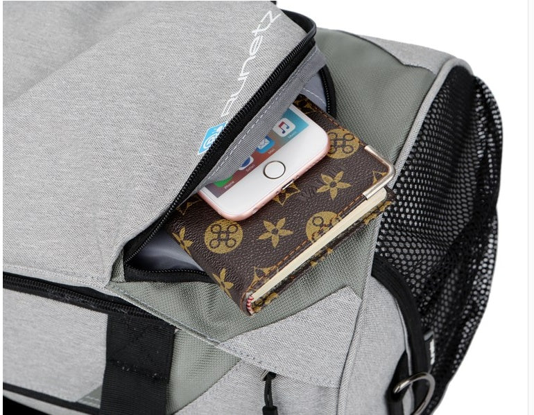 Dry and wet separation women's waterproof fitness bag
